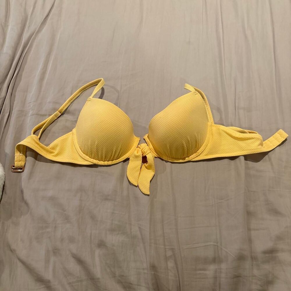 Shade-shore Women's Yellow Bikini-and-tankini-tops